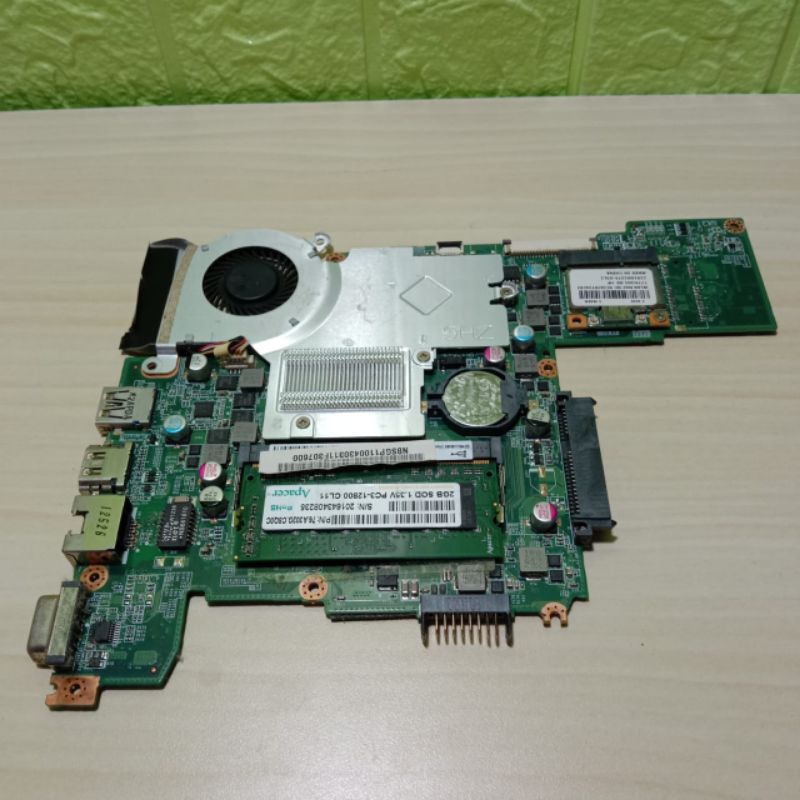 Motherboard Mainboard Mobo Mesin Normal Laptop Acer One 725