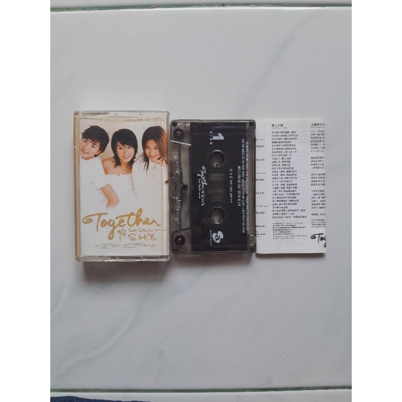 Kaset pita mandarin SHE together 4 S.H.E