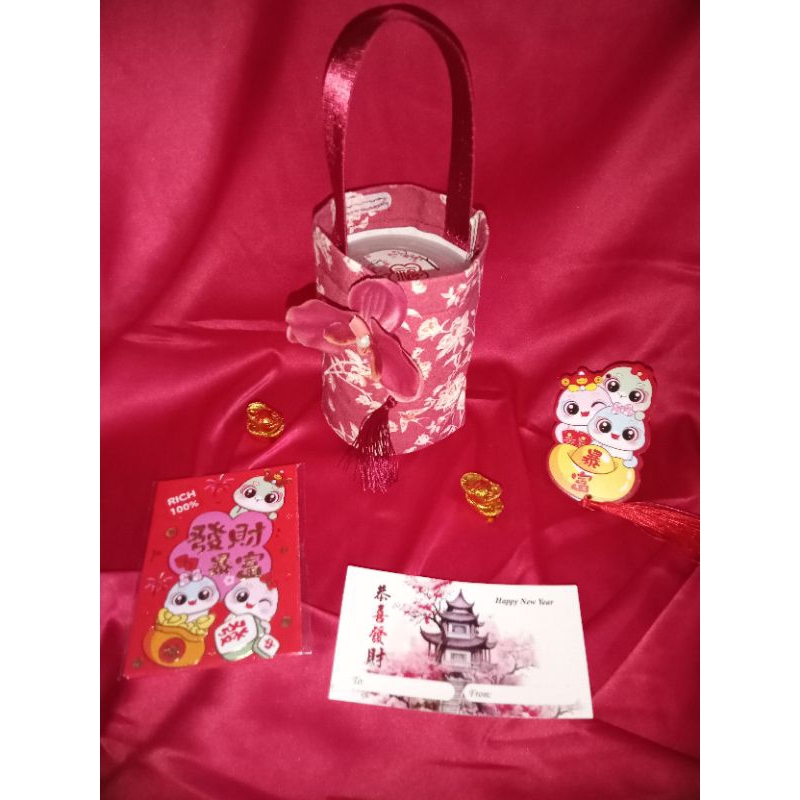 

Khusus Medan - Hampers Imlek Lucky Blossom