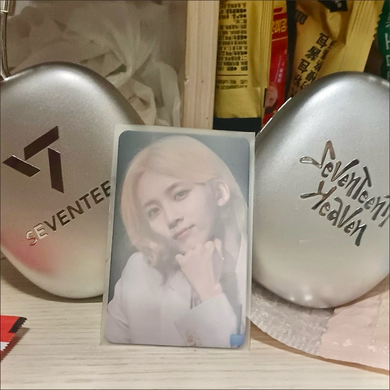 (READY STOCK) Siap Kirim! Seventeen Sticker Logam SVT Logo Heaven