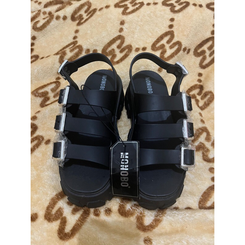 Sandal monobo ori/sandal wanita preloved/wedges wanita preloved