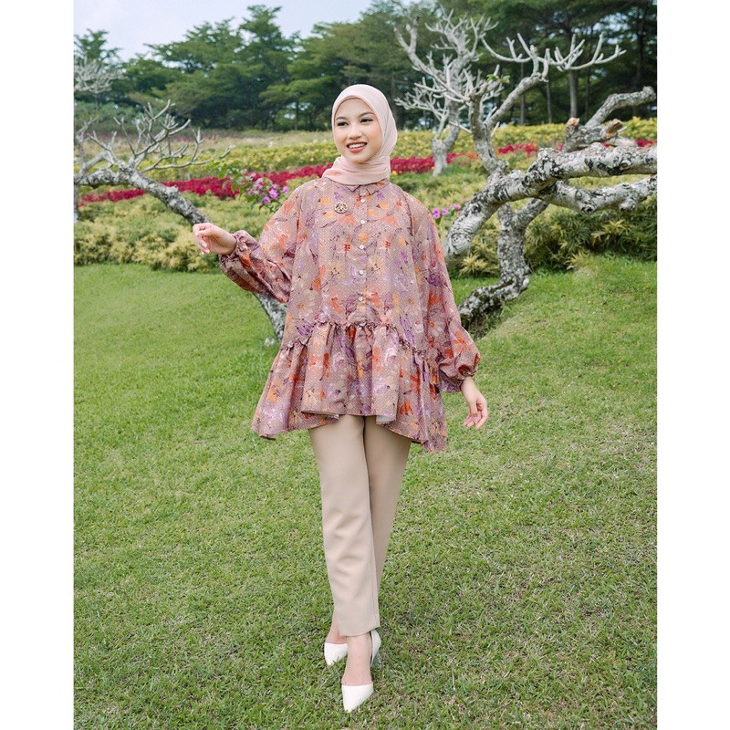 arsscarf blouse