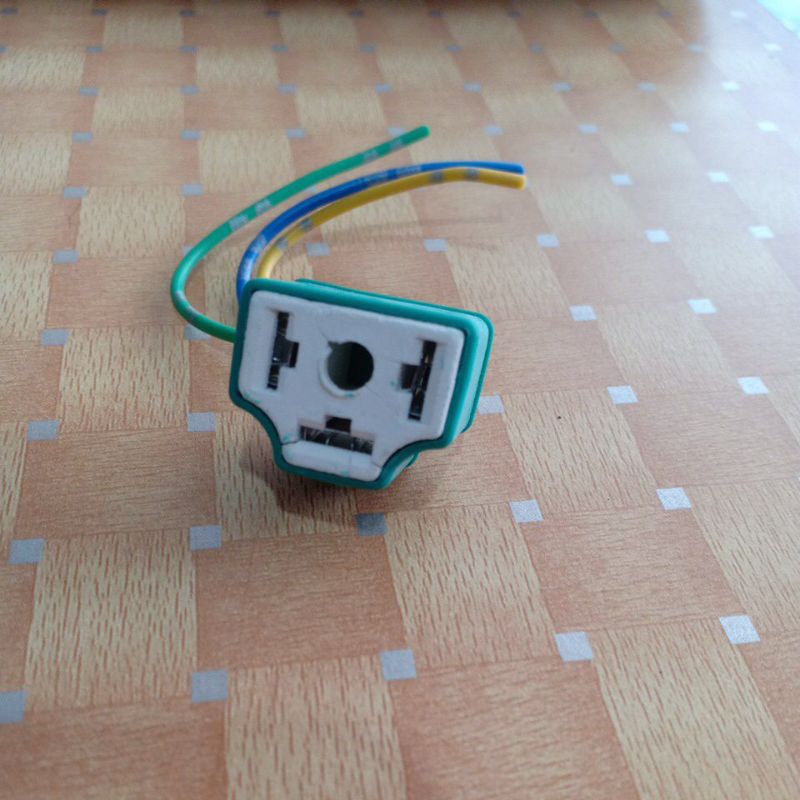 Cop Lampu Depan Soket Lampu H4 Motor Vixion CB150R