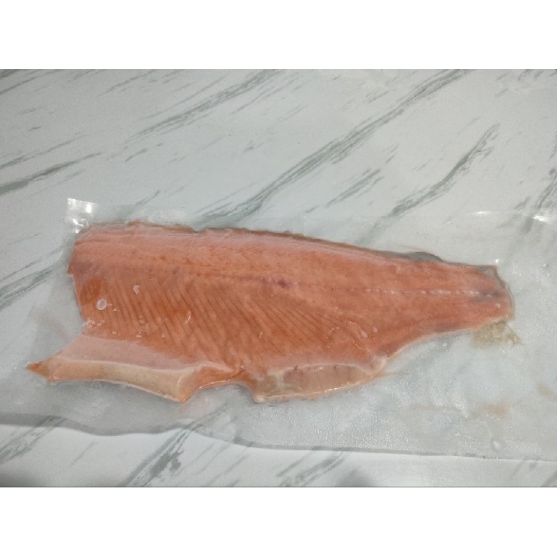 

salmonfilletwhole