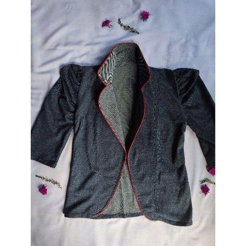 PRELOVED outer warna denim