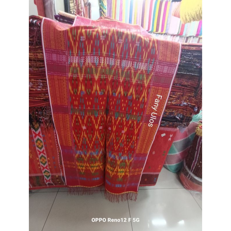 ULOS KARO UIS NIVES WARNA PINK PUTZIA.