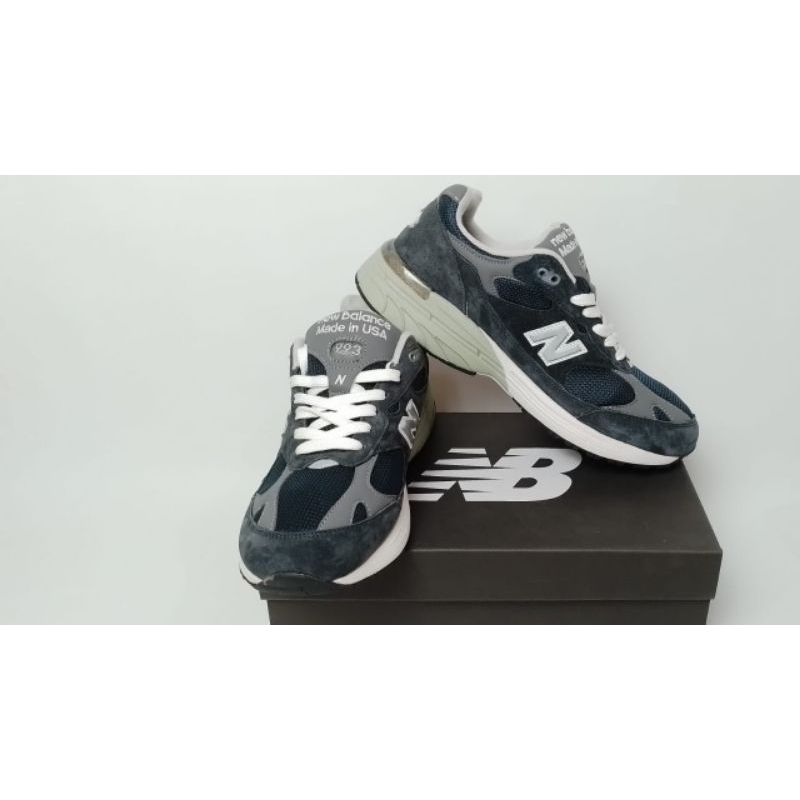 New Balance tipe 993