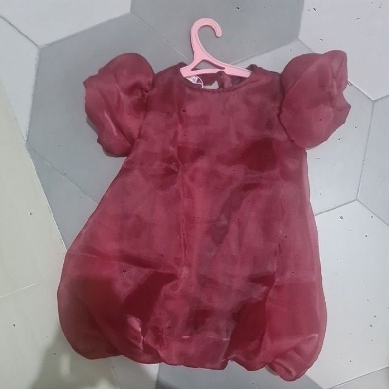 Baju dress balon organsa Merah maroon
