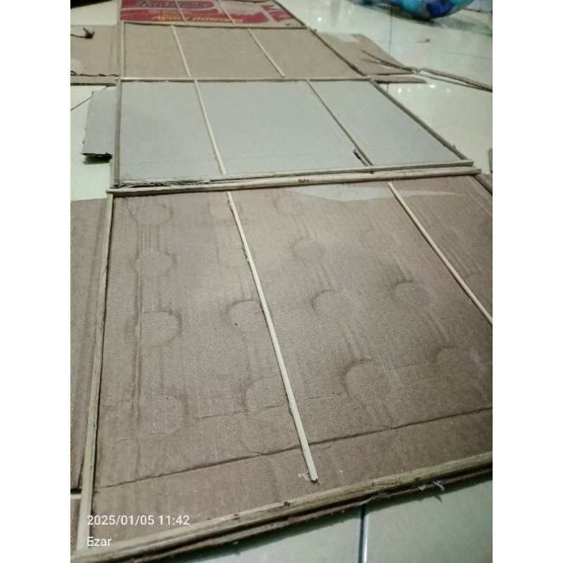 

tambahan packing kayu bambu biar tambah safety