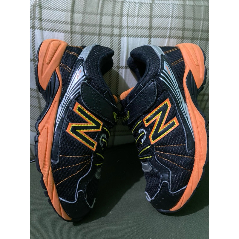 SEPATU ANAK NEW BALANCE ORl size 30 SECOND SLIP ON