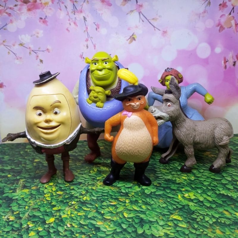 Figure Keluarga Shrek, Fiona, Humpty Dumpty, Puss in boots, donkey Set 5pcs Happy Meal Mcd