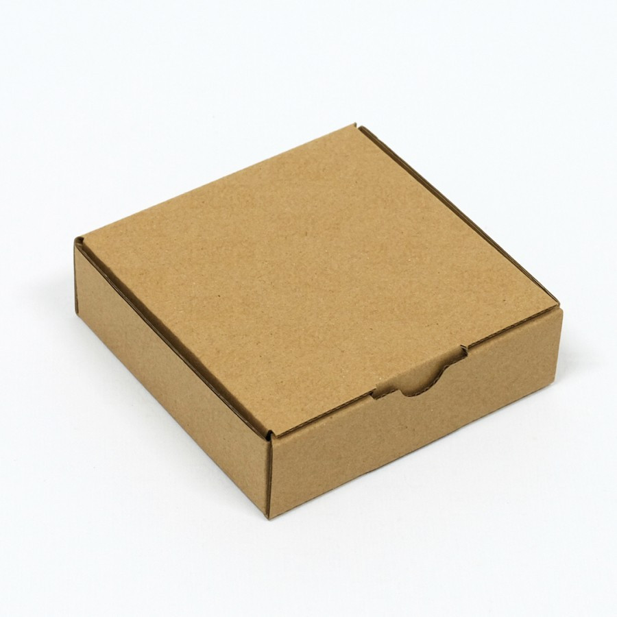 

( 10 Pcs )Kotak Kardus Karton Warna Coklat Polos Dus Hampers Hadiah Box Kado Ulang Tahun Ukuran 12x12x3.5 Cm