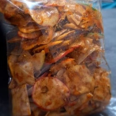 

CEMILAN PANGSIT 250GR PEDAS DAUN JERUK