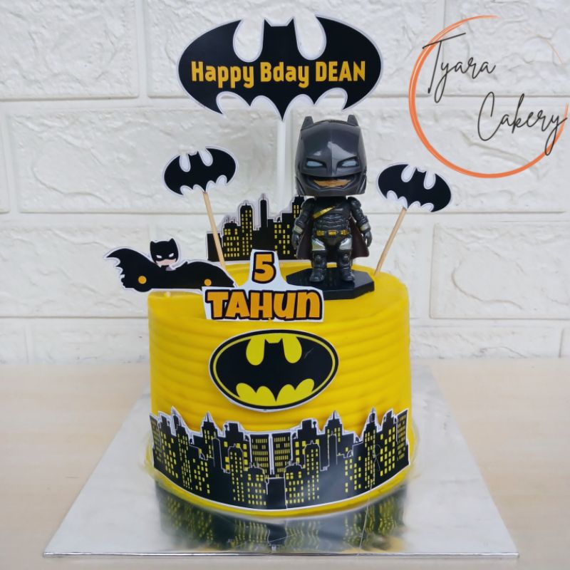 

Cake Batman | Kue Ulang Tahun Tema Batman