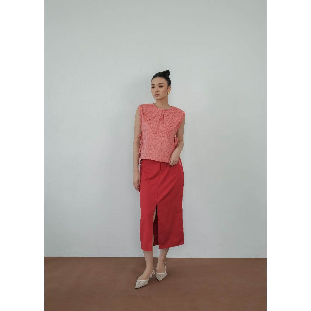 [LESFORMORE] Daria Top - Vest Wanita Modis CNY Imlek