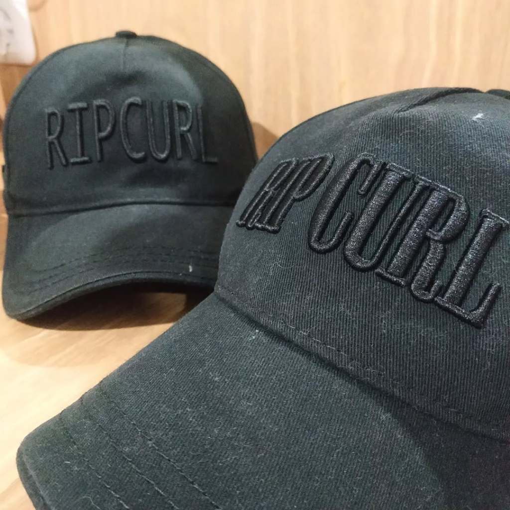 Ripcurl - Black on black– topi second – preloved stuff