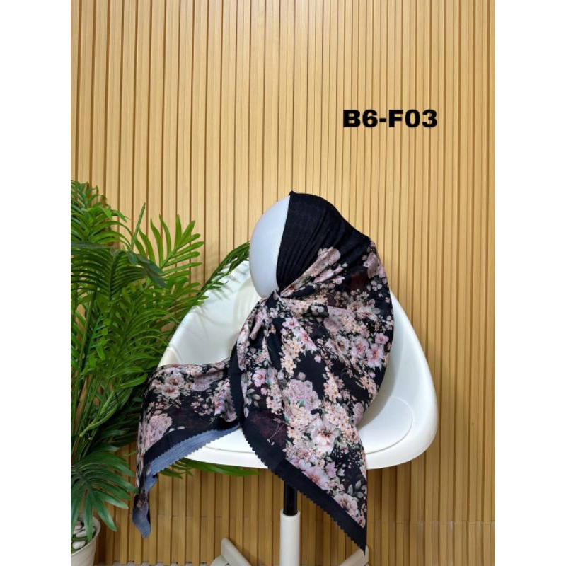 New Voal Hijab Segi 4 Motif Bunga Bunga Premium