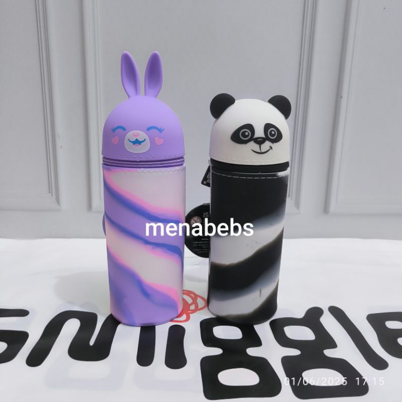 

Smiggle Stand up friends stationery essentials kit ori store