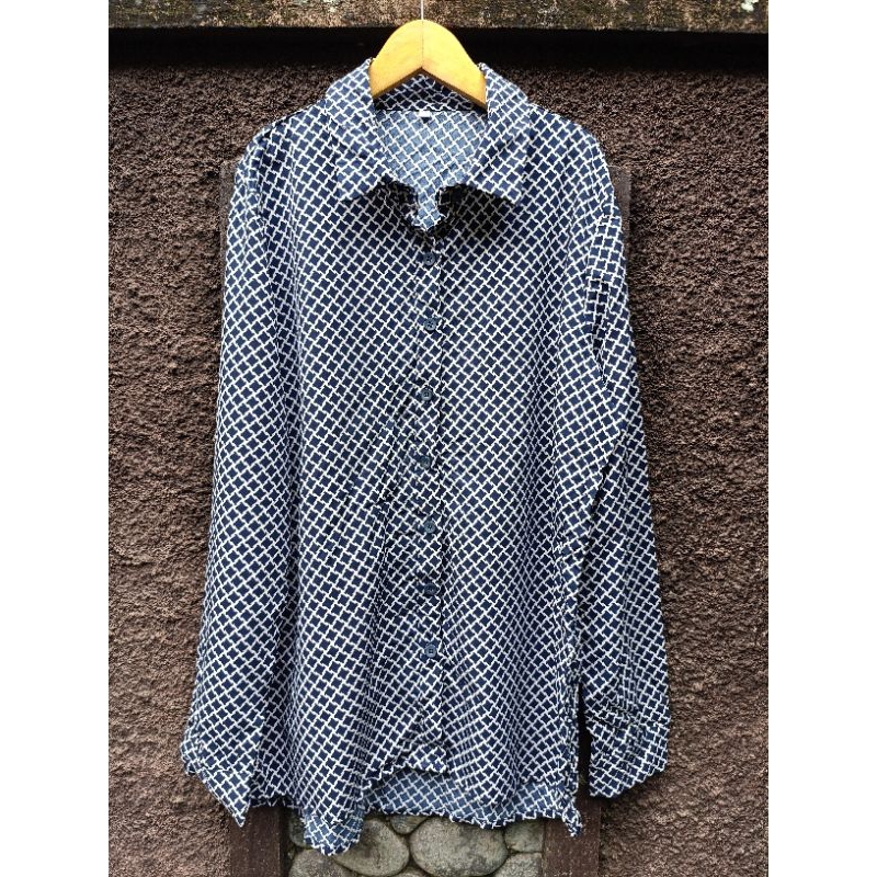 PRELOVED KEMEJA VINTAGE/KEMEJA KERJA/Kemeja silk