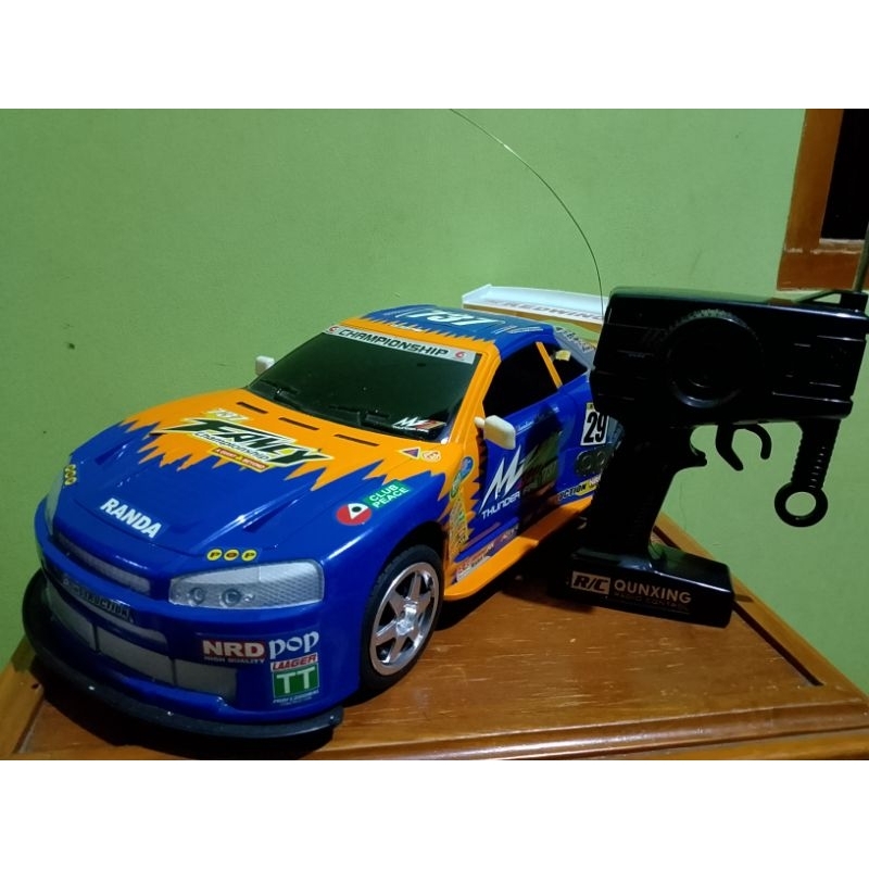 | MOBIL RC SCALE 1:10 | RANDA | DRIFT |