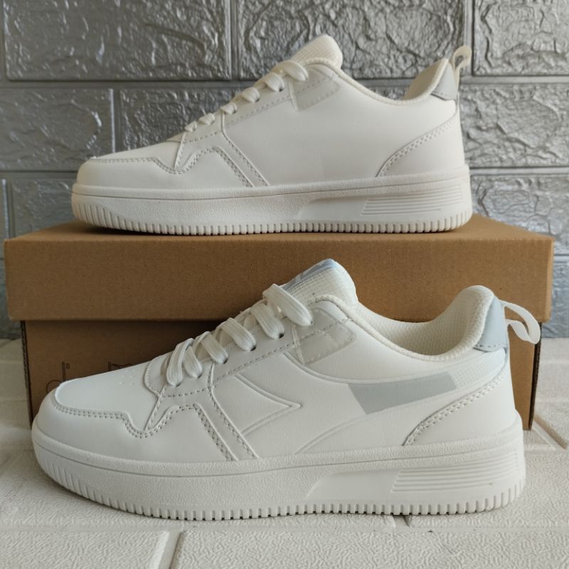 Sepatu Diadora Kazumi Sneakers Cewek Sale