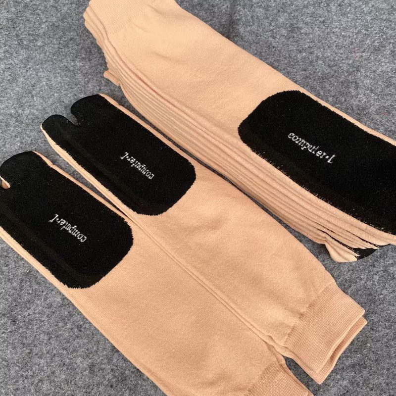 KAOS KAKI JEMPOL POLOS TAPAK HITAM