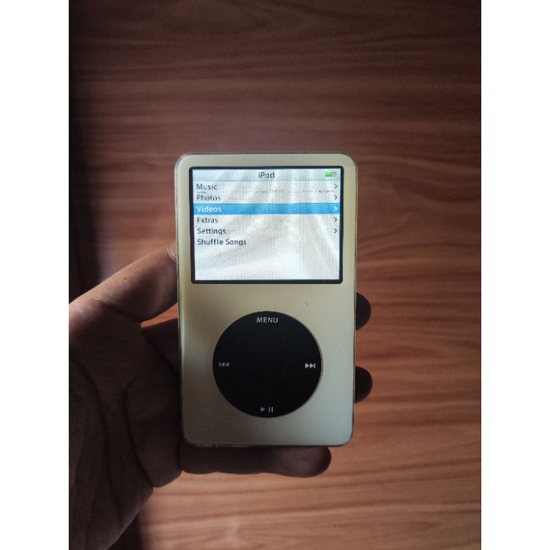 iPod Classic 5th 30gb white