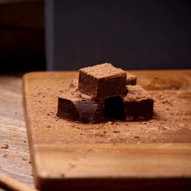 

Kastara Chocolate | Japanese Chocolate