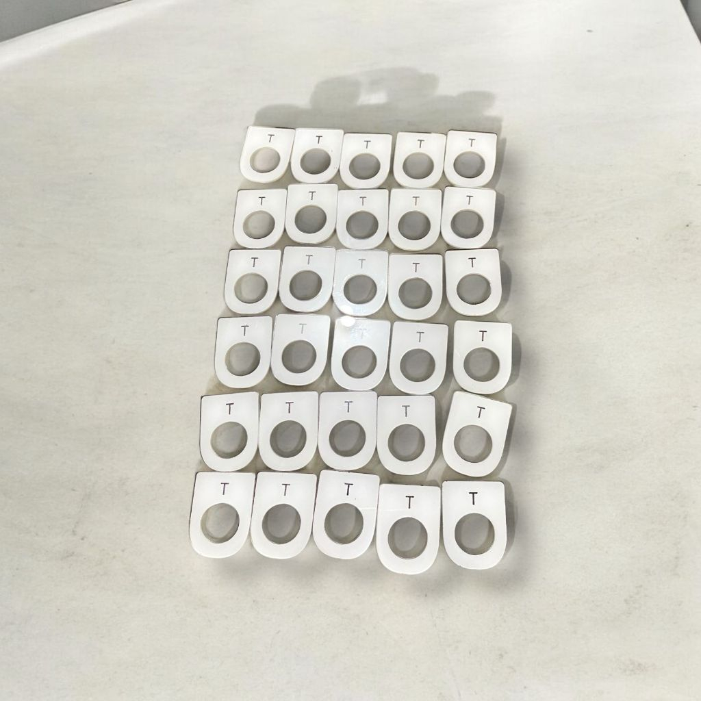 

Nameplate Panel Akrilik Custom diameter 22mm