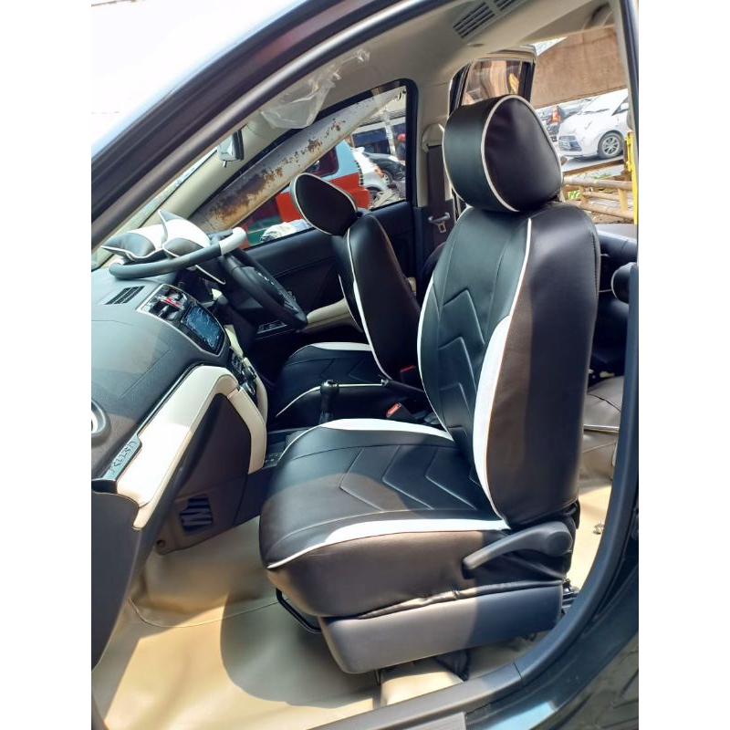 sarung jok mobil grand Avanza,grand Xenia,grand Veloz 2016-2021 full set jok bahan ferari