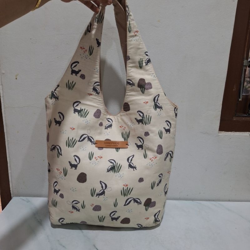 Tas Preloved Shoulder Kain