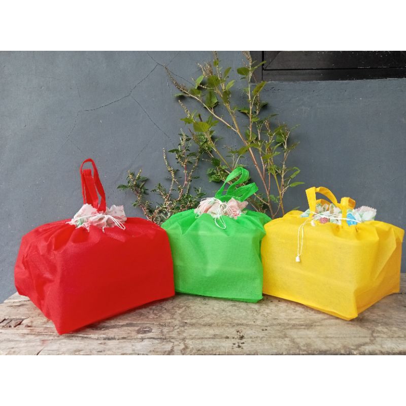 tas serut / tas hajatan ukuran 22. 12 pcs