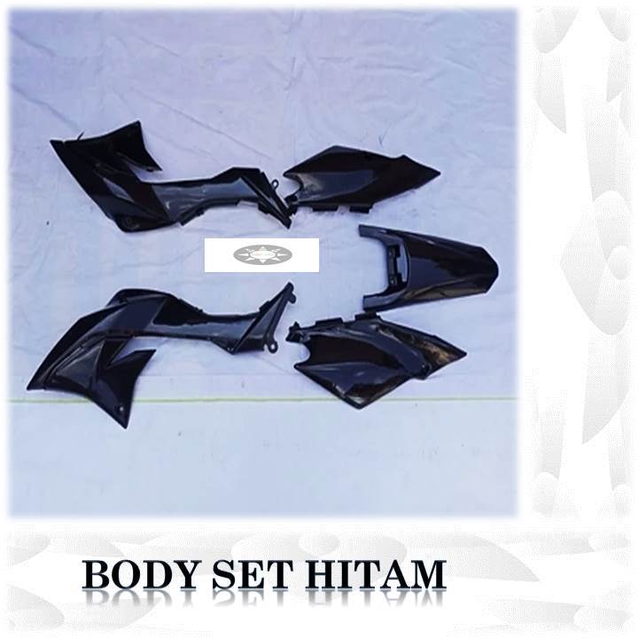 Body set dtracker new Cover tangki Cover body Spakbor belakang Dtracker 150 new 2017