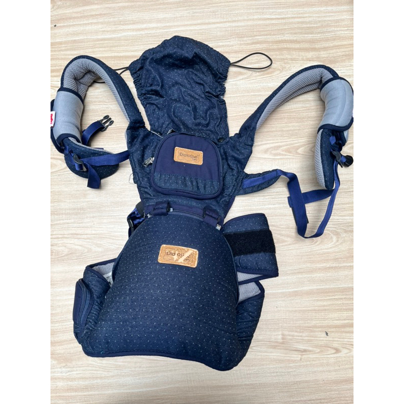 PRELOVED Gendongan bayi hipseat dialogue babycarrier
