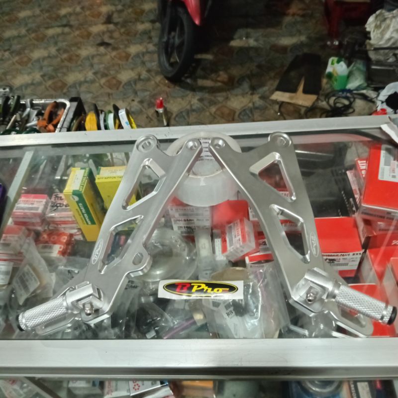 Footstep belakang rx king Bpro full cnc | footstep belakang  rx king bpro