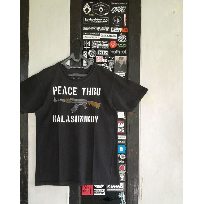 T-Shirt LAWLESS JAKARTA - KALASHNIKOV (Likeblackmerch)