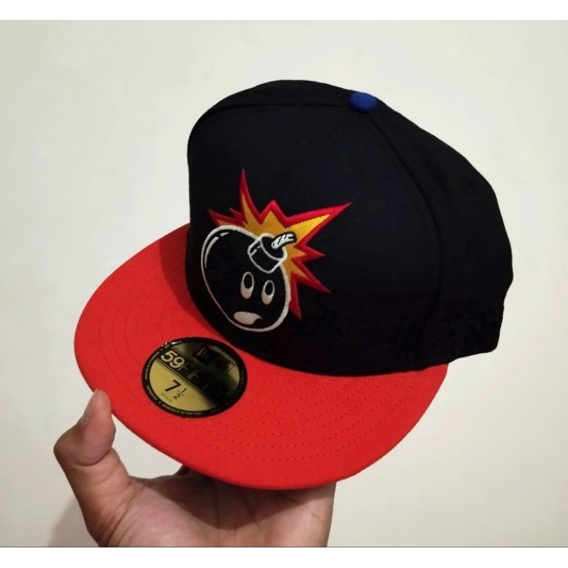 New era x the hundreds