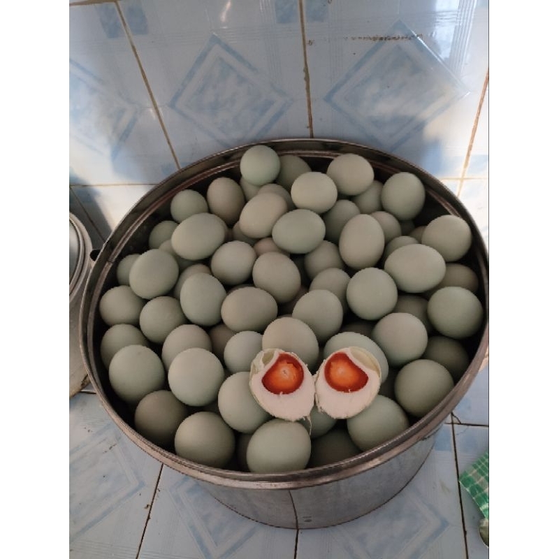 

Telur Asin Matang Omega 10 Butir 100% Masir dan Gurih