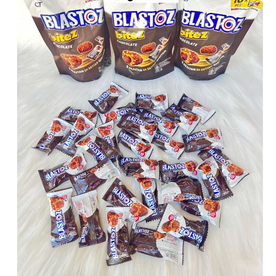 

3 PSC,,!! BLASTOZ CHOCOLATE BITEZ 80G isi 10x8g,Wafer Roll Yang Renyah