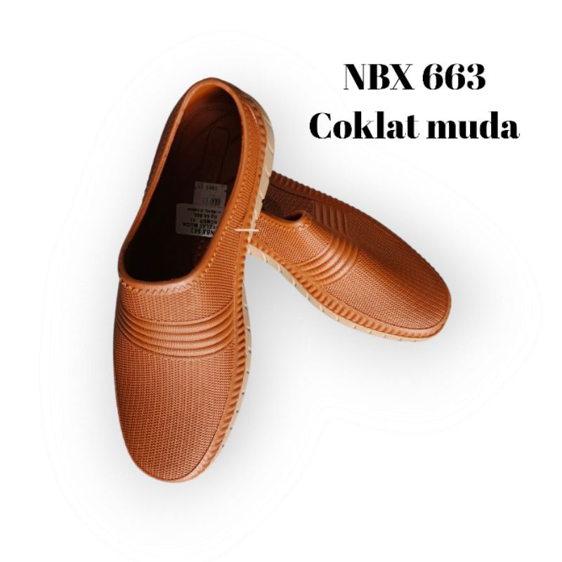 Sepatu karet Pro Att NBX 663