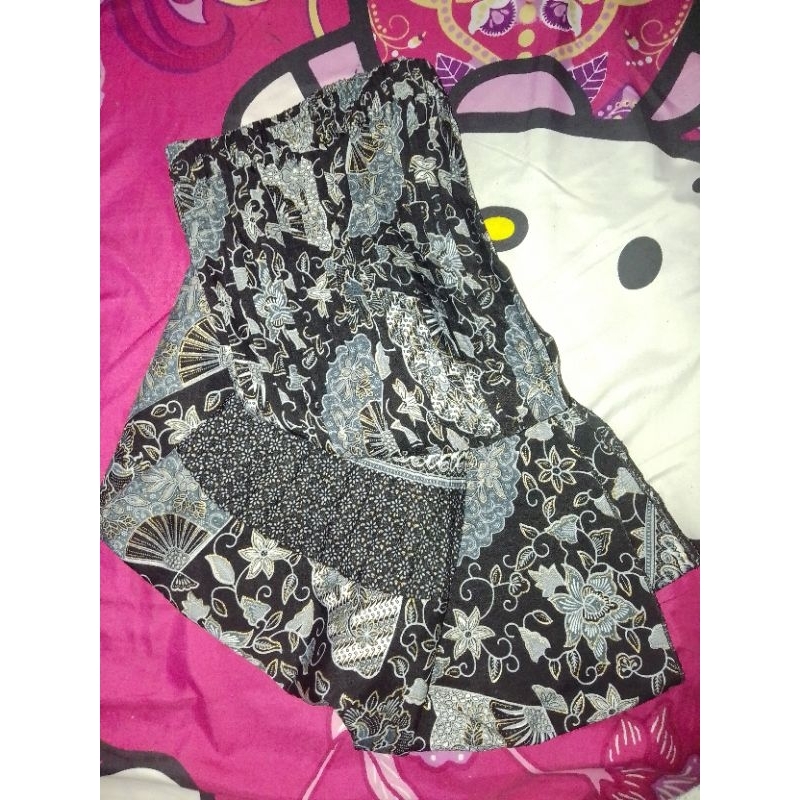 [PRELOVED] Rok batik plisket duyung