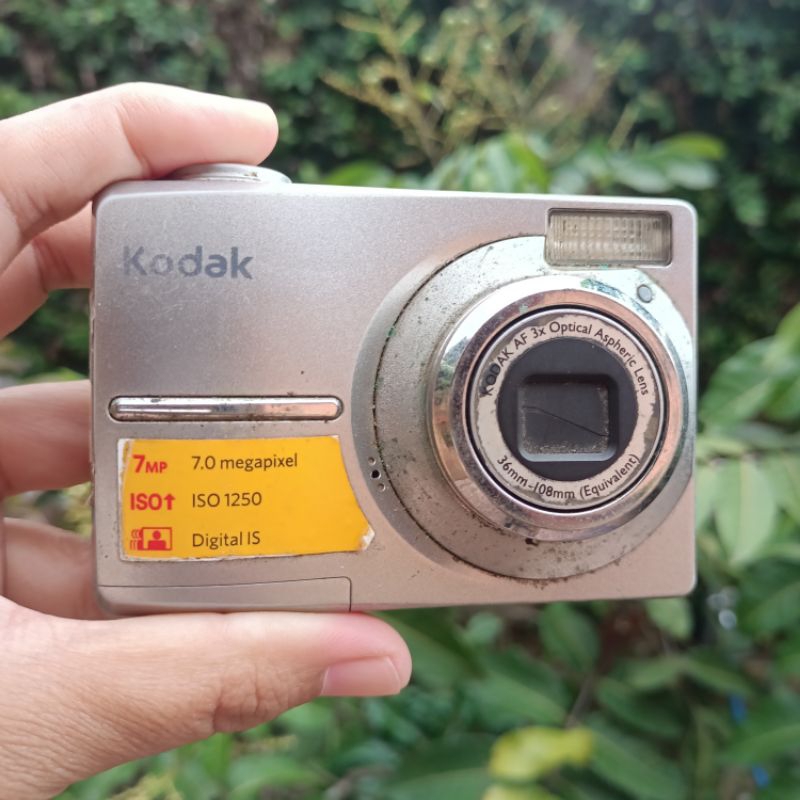 Kodak easyshare C713 bahan