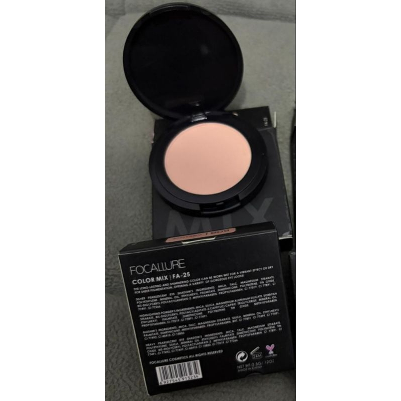 Pinkflash Eyeshadow pallete