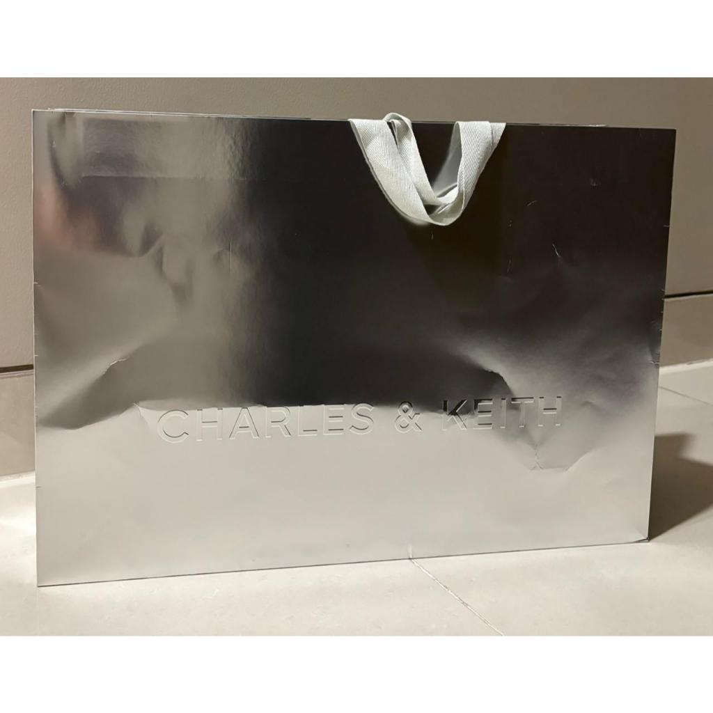 

Paperbag Charles & Keith Original 100% from SG