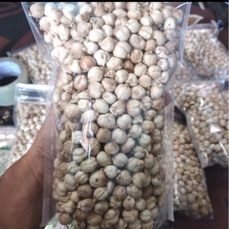 

KAPULAGA KERING 500 G KAPULAGA BERSIH MURAH MERIAH NYAMAN DI KANTONG