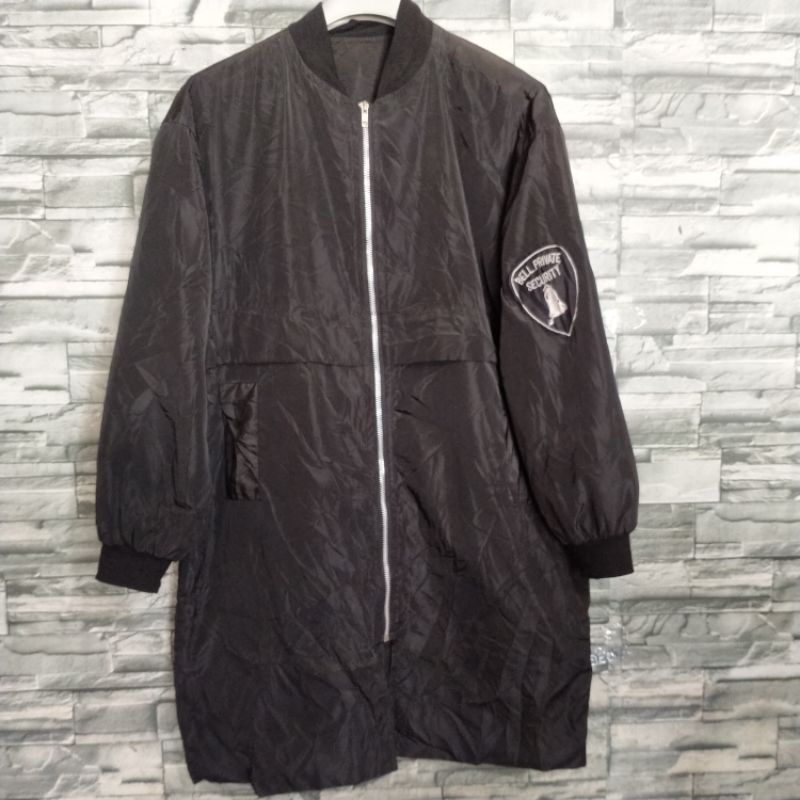 jaket outdoor Hitam Panjang ST.FRENCHI second