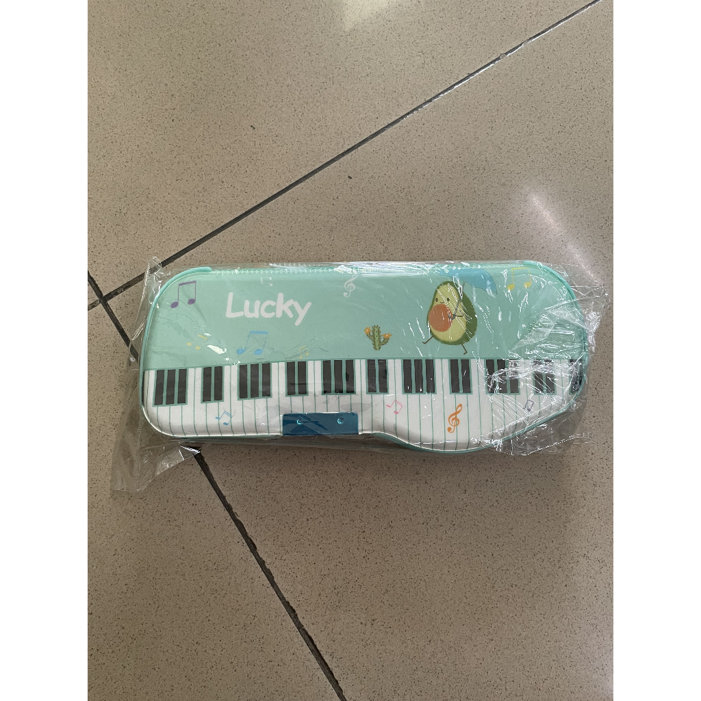 

Kotak Pensil Piano (Per Satuan)