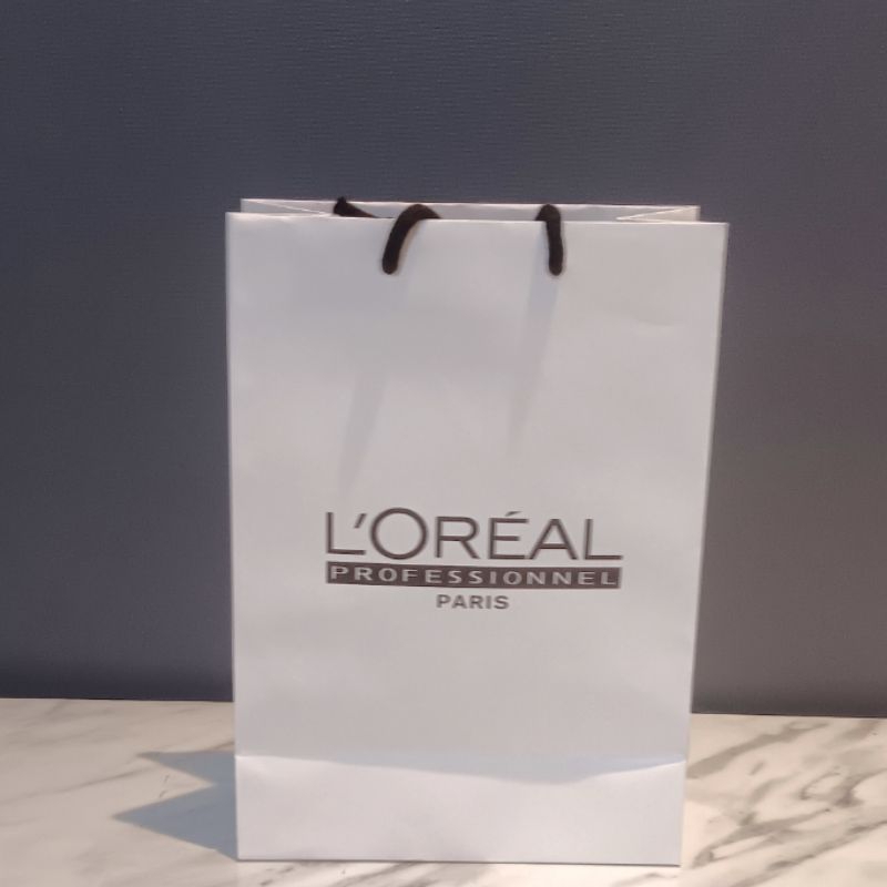 

PAPERBAG LOREAL (PBLOREAL)