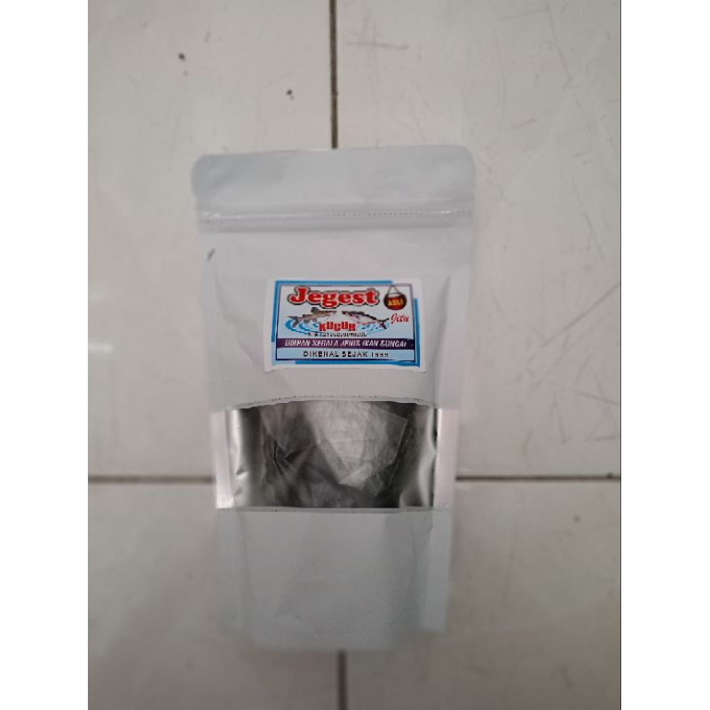 Umpan Pancing Jegest Kucur Hitam Untuk ikan sungai / umpan baung / kucur jegest / kucur lohe lohe