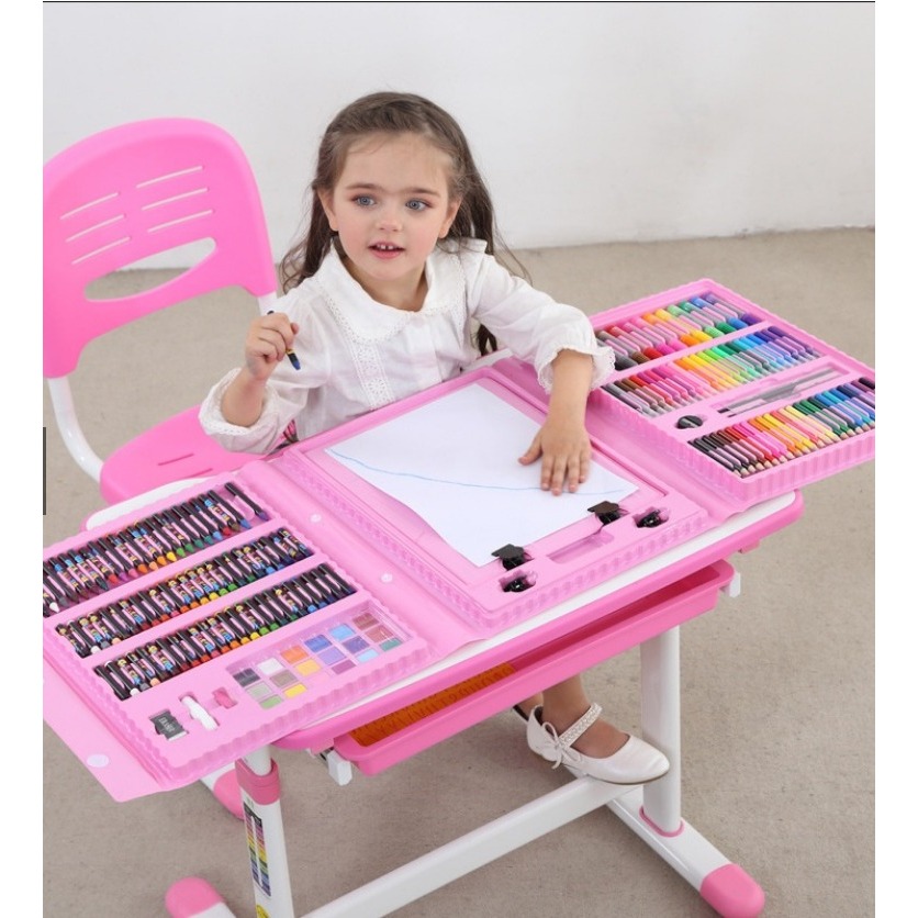 

Crayon Set Spidol Warna Pensil / Krayon anak / Crayon Set / Warna Oil Pastel Model Putar 4 Tingkat Isi 208 Pcs